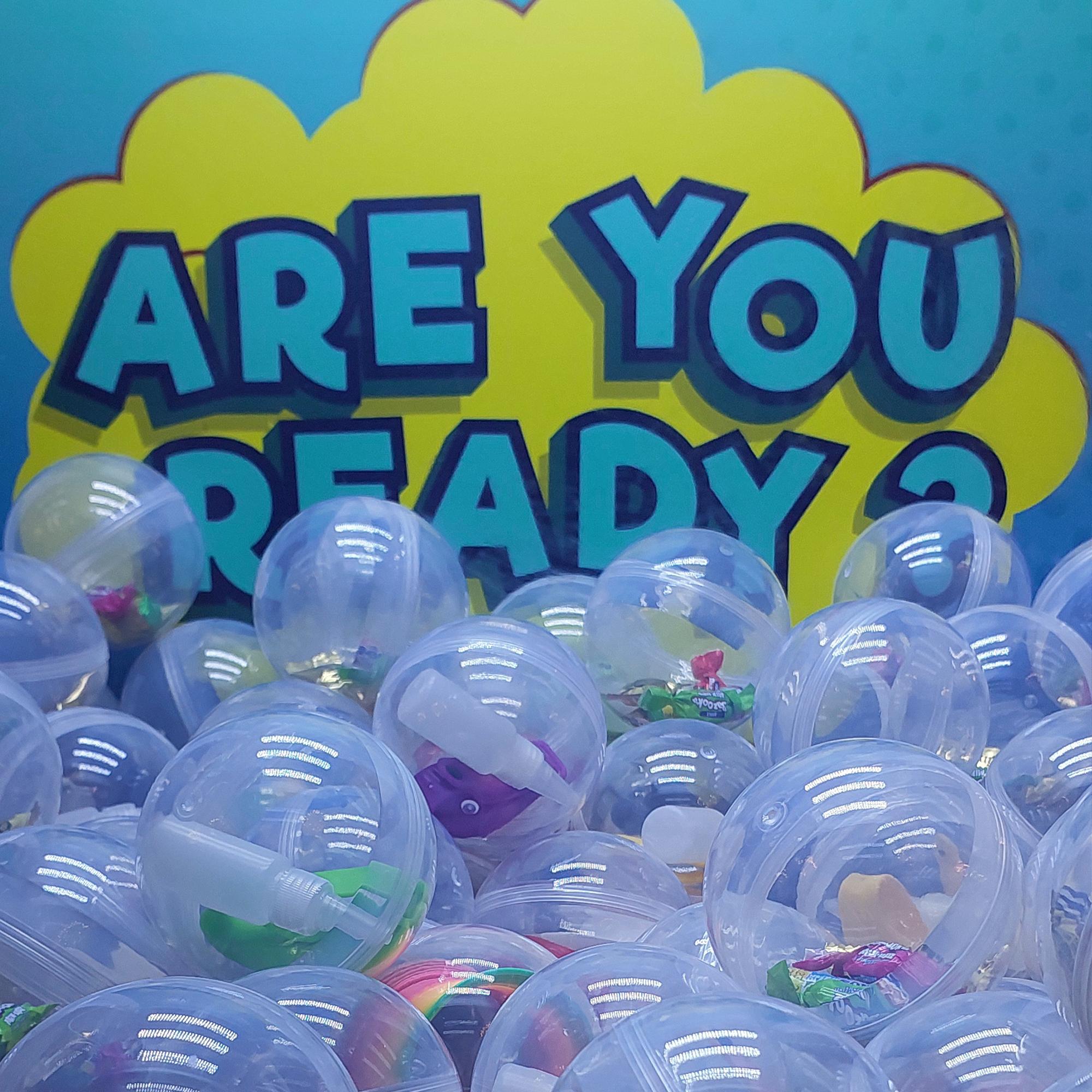 EXPLORE CLAW MACHINE FROM MIRROR BOOTH EVENT SERVICES L.L.C, PROVIDING TOP EVENT SERVICES IN DUBAI.