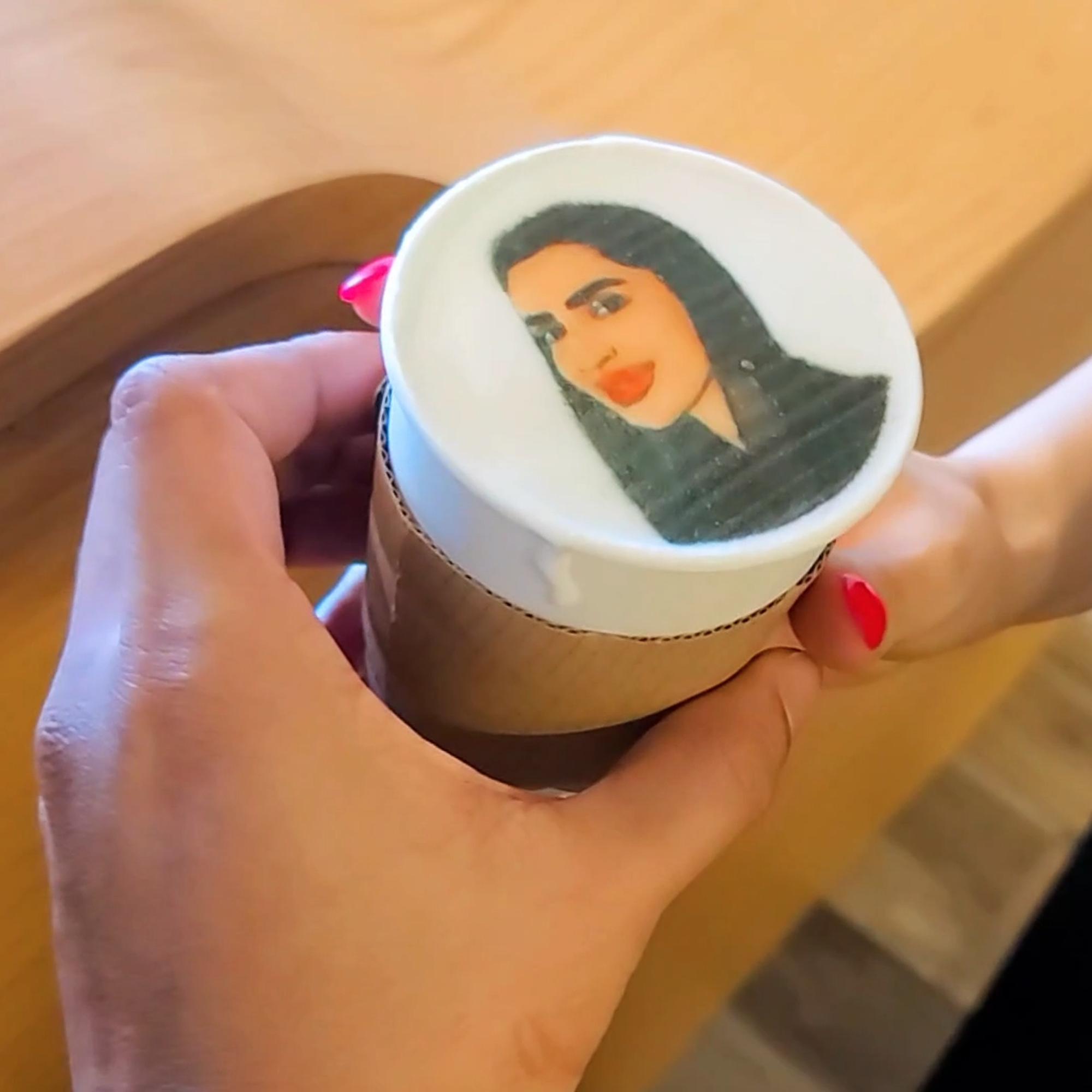 PRINT FACES/LOGOS ON DRINKS & COOKIES! SAFE EDIBLE INK FOR WEDDINGS & CORPORATE EVENTS. CREATE VIRAL EDIBLE MEMORIES!