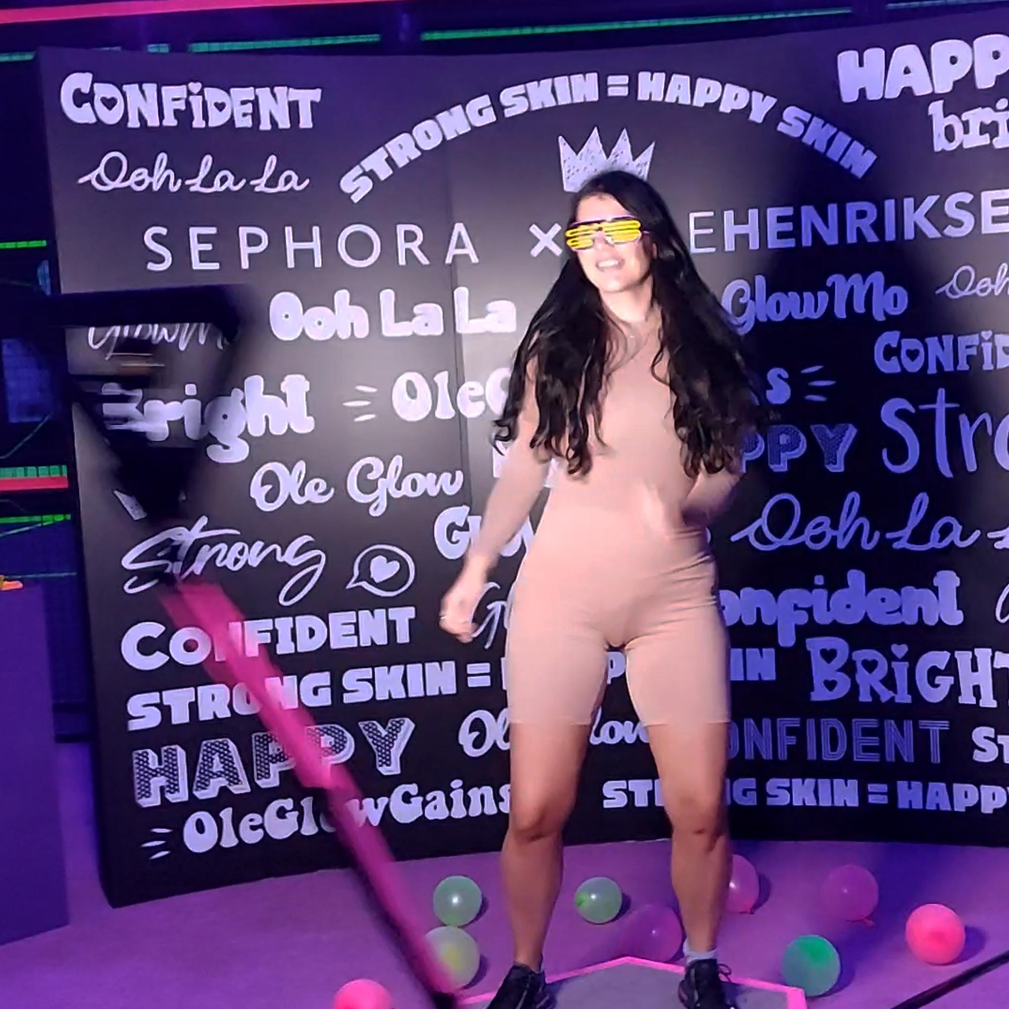 360 BOOTH DUBAI: CAPTURE STUNNING 360° SLOW-MO VIDEOS! PERFECT FOR EVENTS & BRAND ACTIVATIONS. CREATE VIRAL, SHAREABLE MOMENTS. BOOK NOW