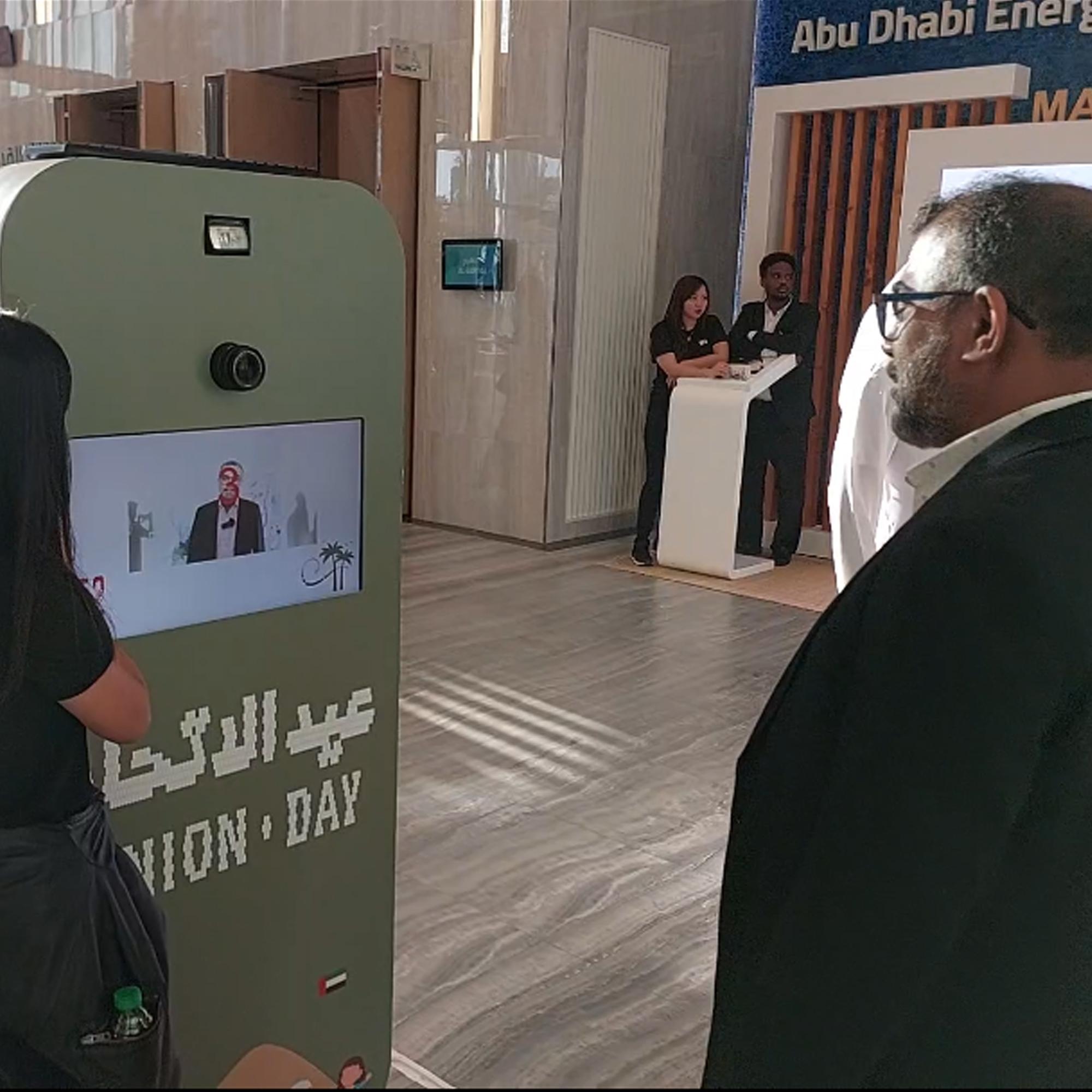 TESTIMONIAL VIDEO BOOTH: CAPTURE AUTHENTIC BRAND STORIES IN HD! INSTANTLY SHAREABLE CLIPS FOR MARKETING. PERFECT FOR DUBAI EVENTS & ACTIVATIONS. BOOK NOW!